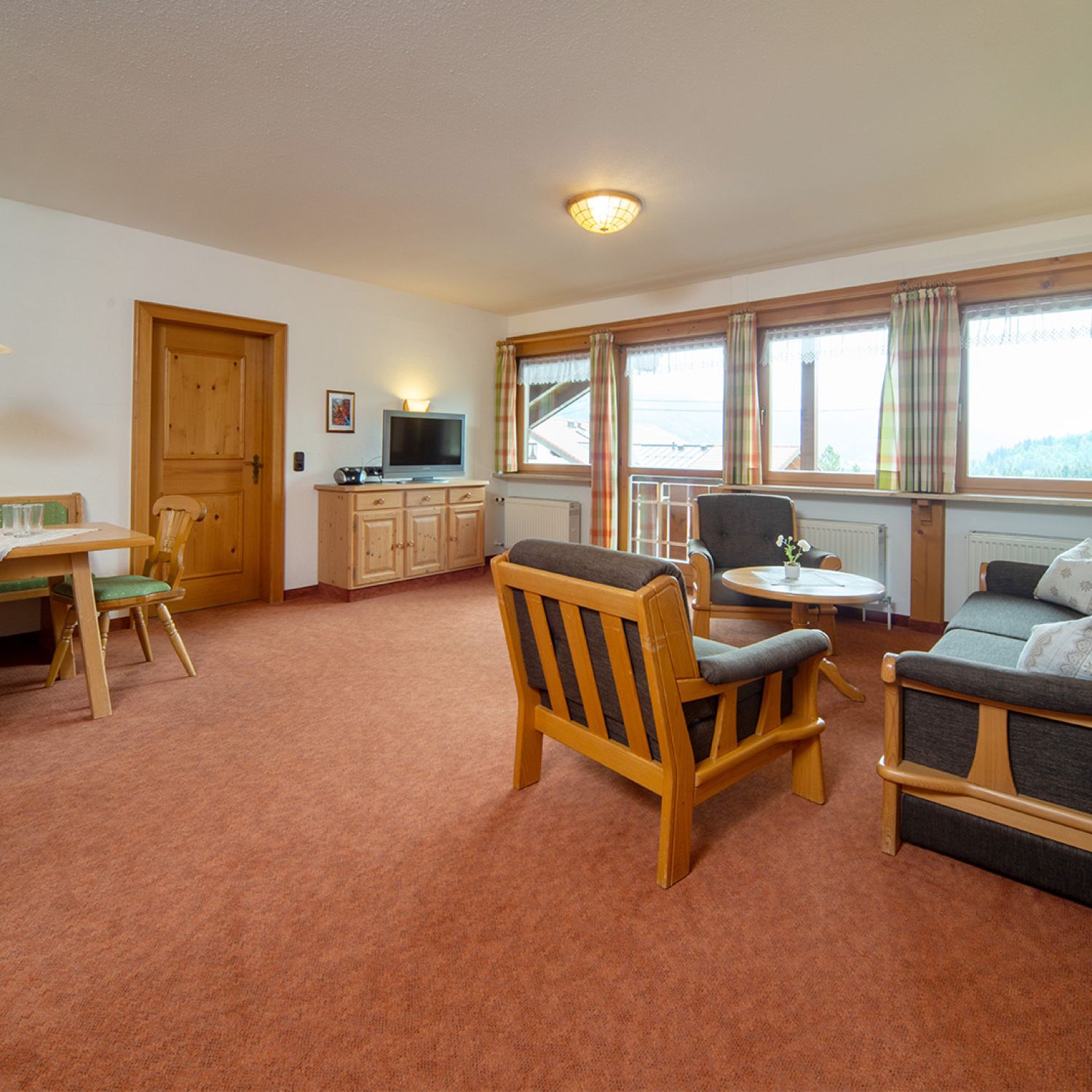 Ferienwohnung Allgäu Panorama, Allgäuer Bergblick in Fischen