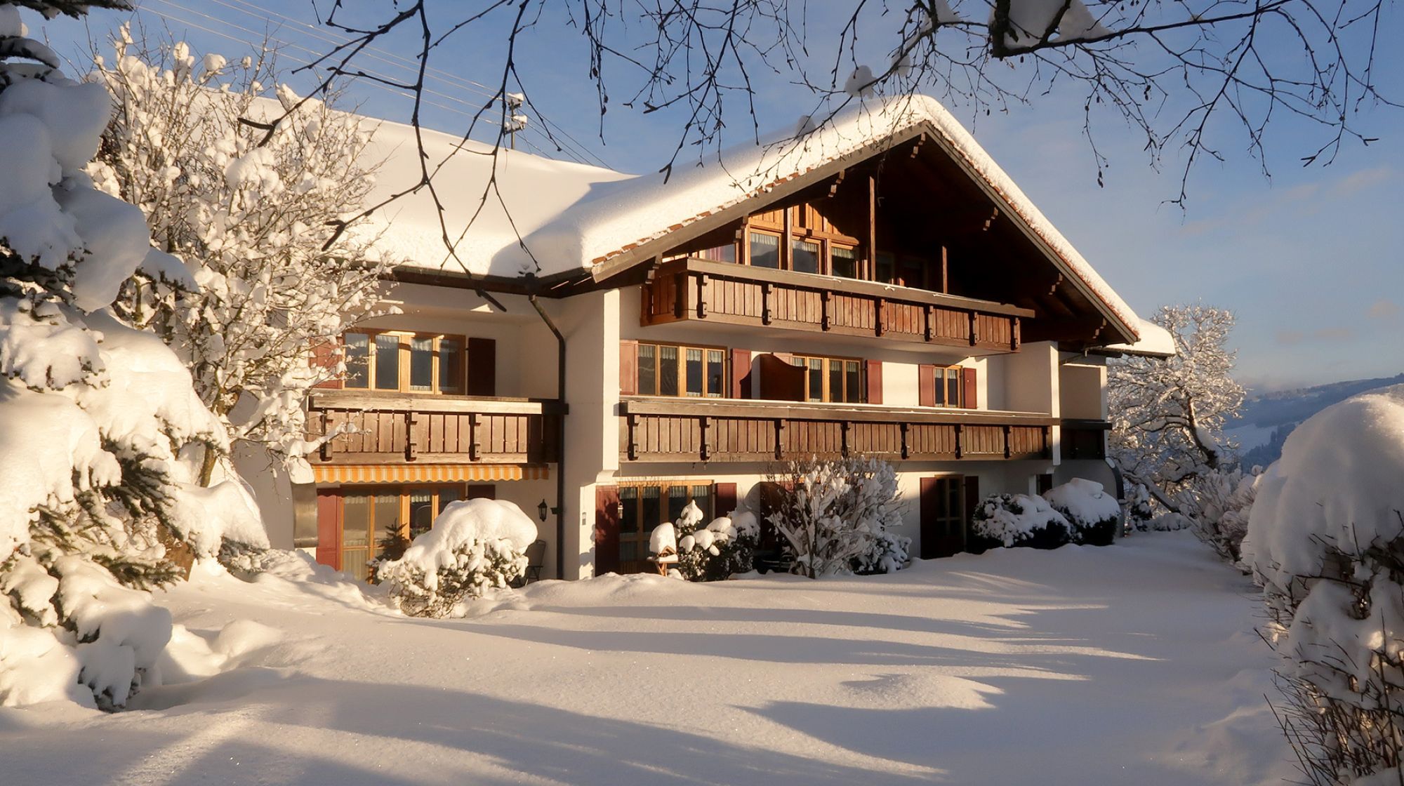 Allgäuer Bergblick, Haus im Winter